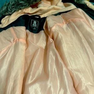 It keeps your kid warm for the whole winter